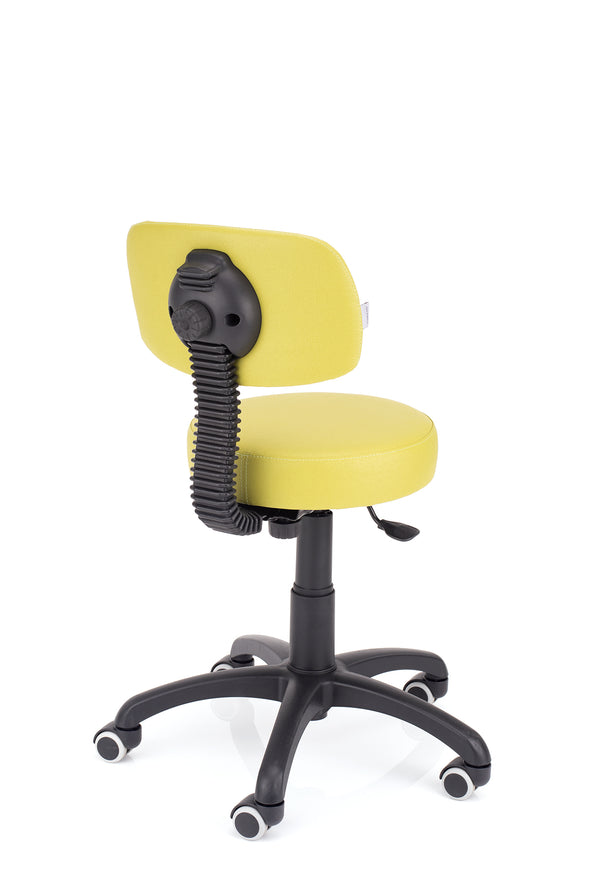 Pisarniški stol jurček v blagu rumene barve z enostavnim mehanizmom kateri omogoča nastavitev višine stola