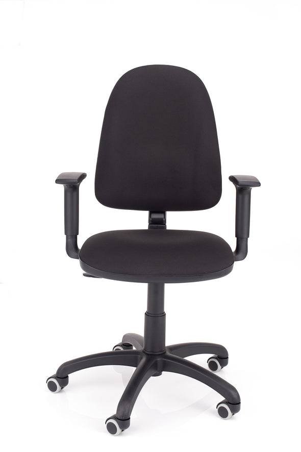 Otroški pisarniški stol beta v blagu črne barve z dvižnim mehanizmom za nastavitev višine sedeža