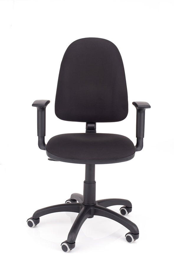 Pisarniški ergonomski stol beta v blagu črne barve z dvižnim mehanizmom za nastavitev višine sedeža