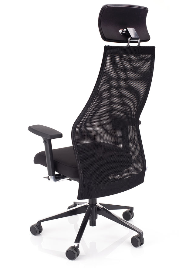 Kvaliteten delovni stol dynamic v črni barvi z ergonomsko oblikovanim naslonom