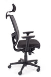 Moderni pisarniški stol sonic v črni barvi z mehkimi 3D ročnimi opirali