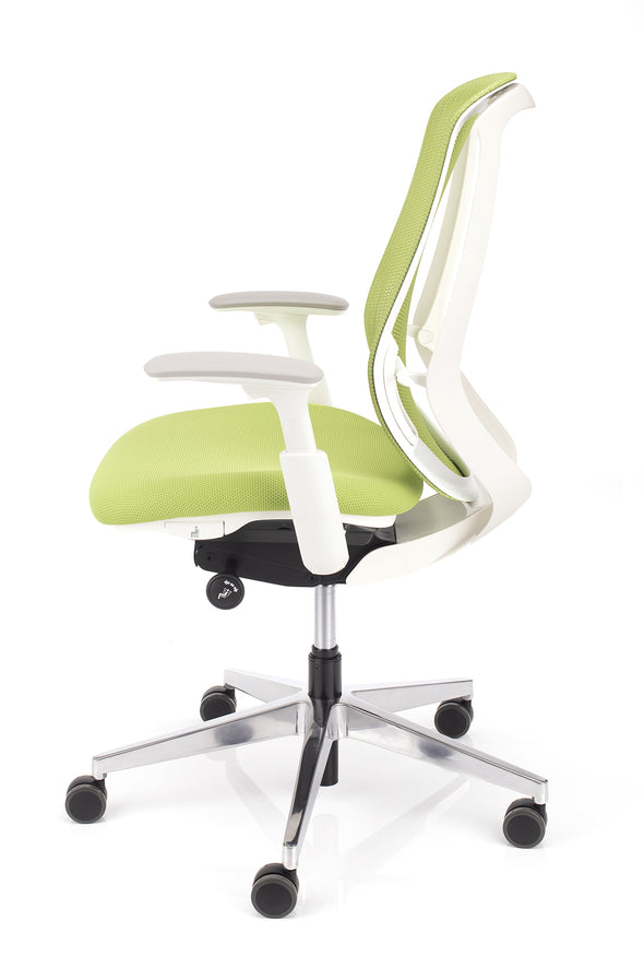 Najboljši delovni stol sylphy zelene barve z nastavljivo krivuljo sedeža ki podpira široko paleto velikosti hrbta