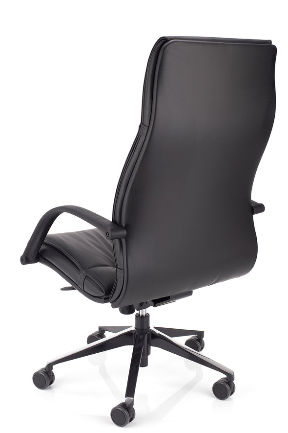 Ergonomski delovni stol comfort sinhron v usnju črne barve z stabilnim kovinskim podnožjem katero zagotavlja stabilnost in trajnost